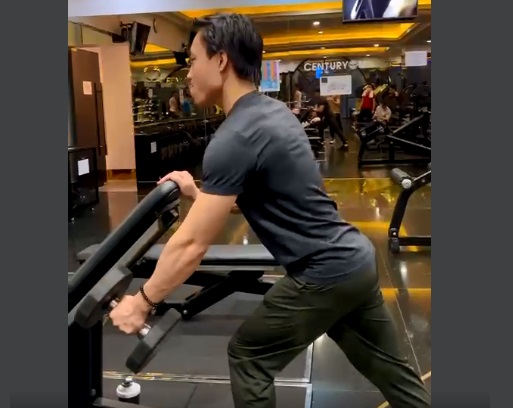 Nâng tạ 1 tay